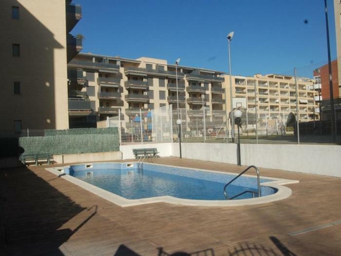 Homes & Go Albeniz Basic La Pineda Exterior foto